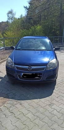 Opel Astra cena 14800 przebieg: 123000, rok produkcji 2009 z Gdynia małe 781